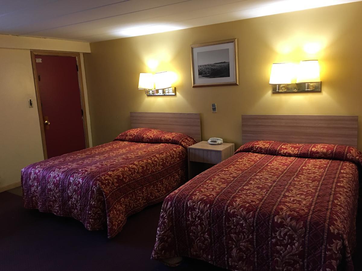 Holiday Motel Waynesburg Buitenkant foto